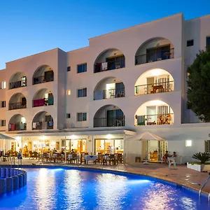 Apartahotel Puerto, Cala Vadella (Ibiza)